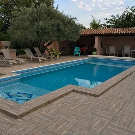 Appartement Rez De Chausse Bollène Dış mekan fotoğraf